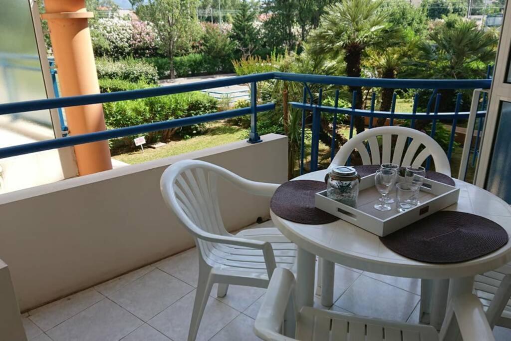 T2 Climatise A 5 Minutes A Pied De La Avec Parking, Piscine Et Wifi Apartment *